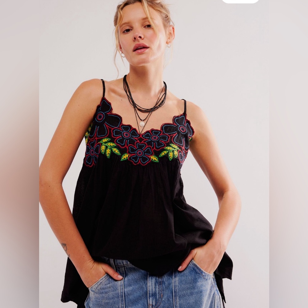 Free People Flower Patch Fields Tunic in Black Combo size Small NWT